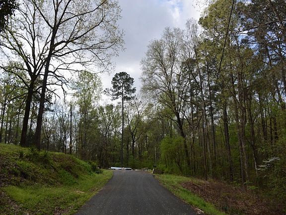 4th image of 6401 Armond Dr