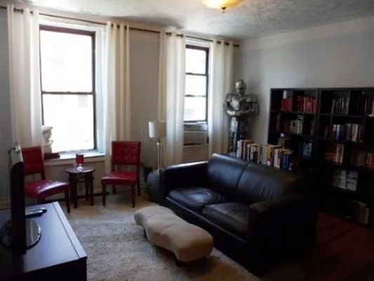 Rented by Citi Habitats | media 125