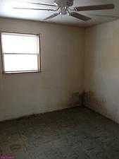 4th image of 229 Woodlawn Ave