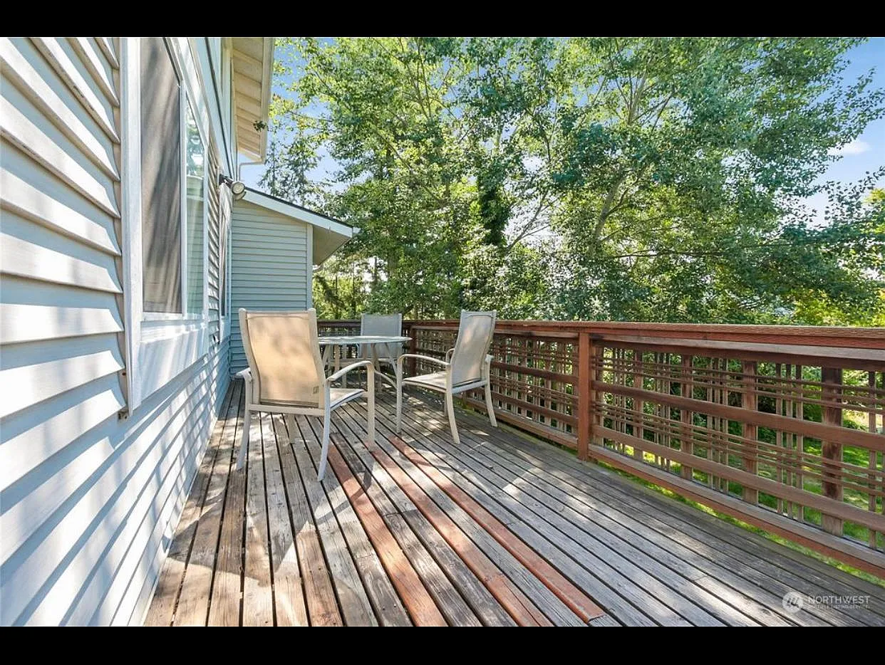 2 bed, 873 sqft, $2,000 — Photo 4