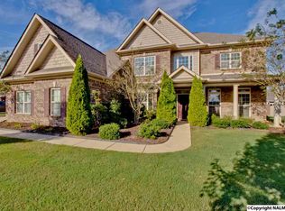3210 Sandstone St, Owens Cross Roads, AL 35763