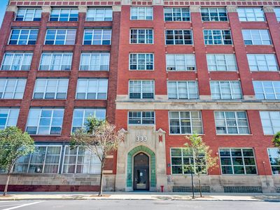 333 S Desplaines St APT 706, Chicago, IL, 60661