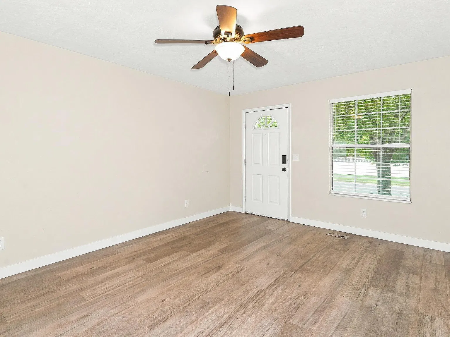 1727 N 950 W - 1727 — Photo 3