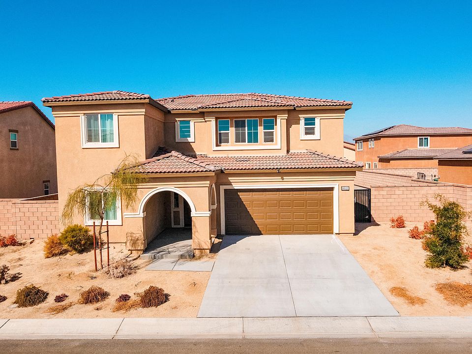 1st image of 44611 Beringer Dr