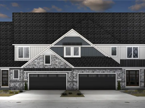 135 Town Centre Dr, Broadview Heights, OH 44147