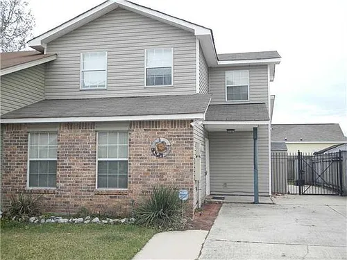 5219 Cross Creek Dr Photo 1