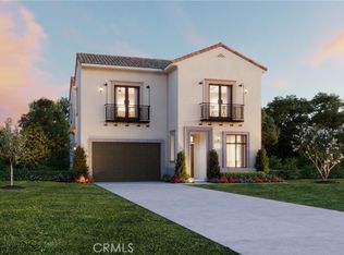 560 Peninsula, Irvine, CA