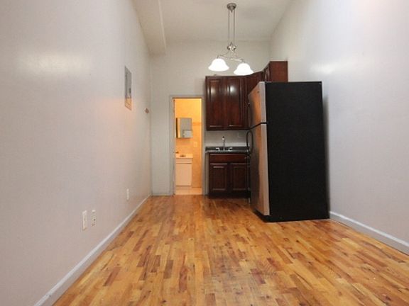 2nd image of 413 Bushwick Ave #02N