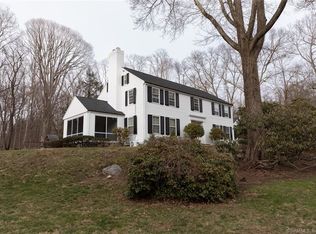 84 Southridge Dr, Waterbury, CT 06708