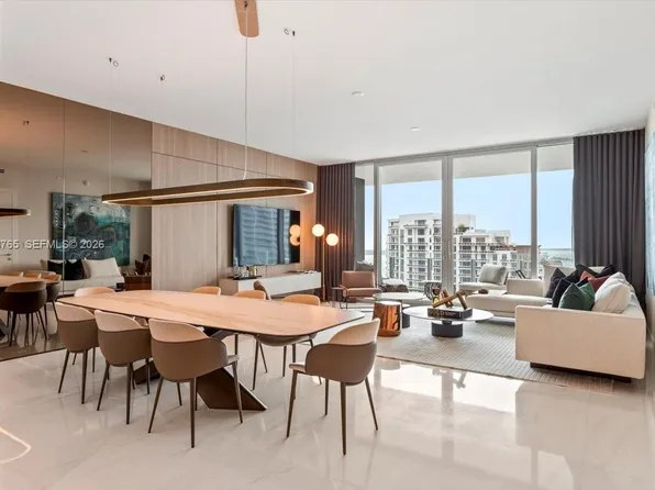 300 Biscayne Boulevard Way #3403, Miami, FL 33131