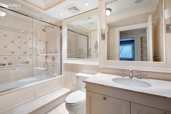 Sold by Sotheby's International Realty | media 7