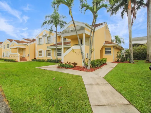 2221 SE 27th Dr #106-B, Homestead, FL 33035