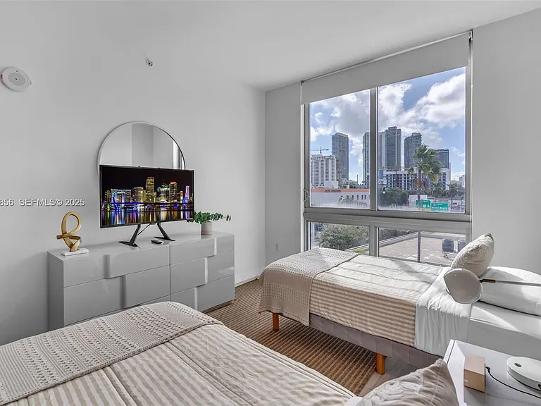 3900 Biscayne Blvd #S-312 — Photo 12