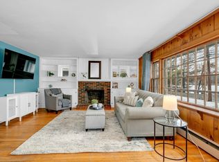 69 Pond St, Georgetown, MA 01833