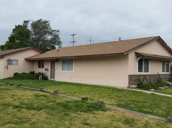 329 N 7th St, Lompoc, CA 93436