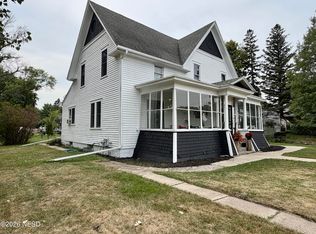 114 W Park Ave, Milbank, SD 57252