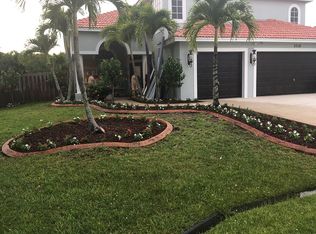 3318 SW Blue Ct, Port Saint Lucie, FL 34953
