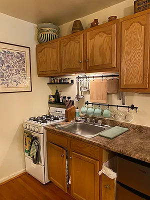 Rented by Farran & Associates | media 22