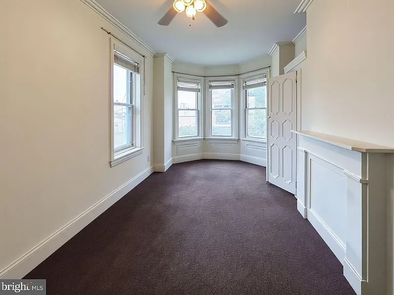2045 N Carlisle St — Photo 5
