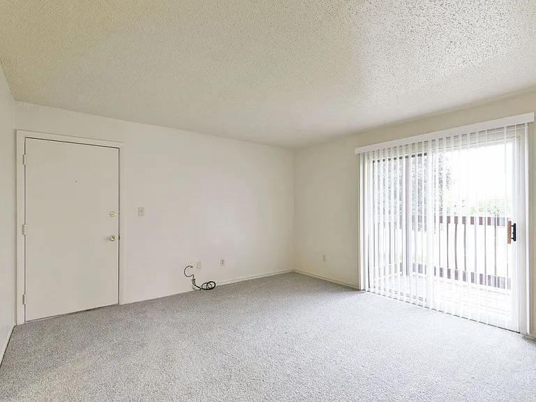 Old Monterey Apartments — Photo 25