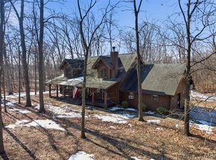 417 Dudleyville Rd, Greenville, IL 62246