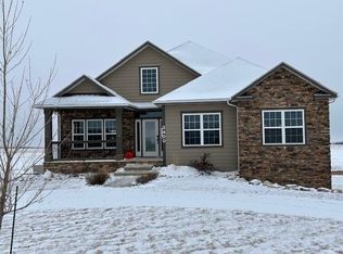 3400 Beaver Creek Rd SW, Minot, ND 58701