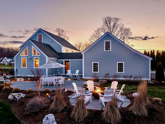 2nd image of 24 Great Bay Road