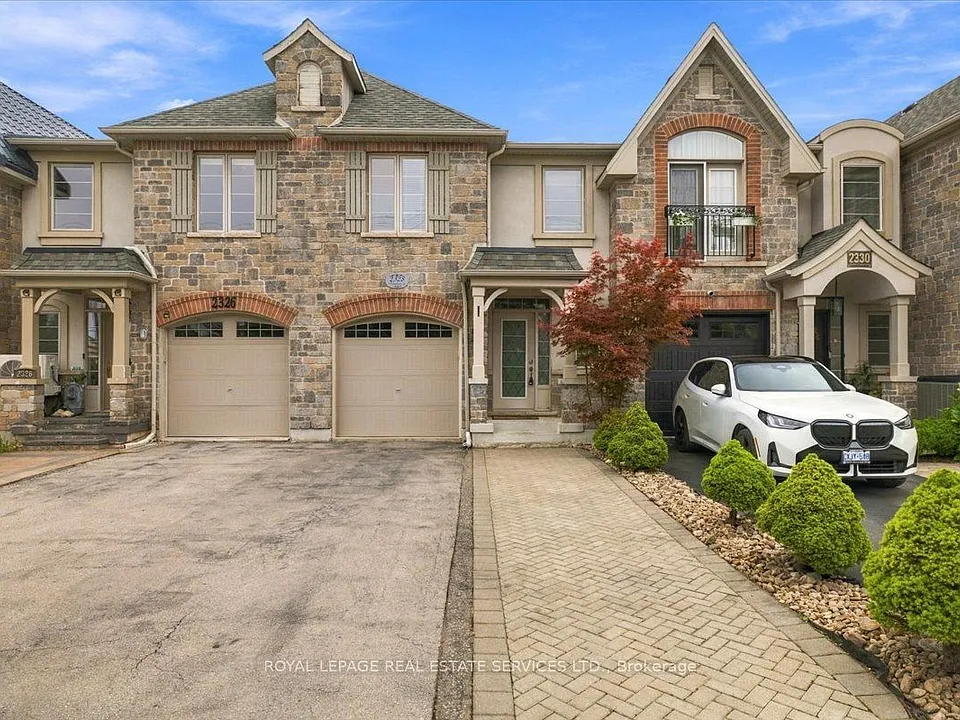 2328 Whistling Springs Cres