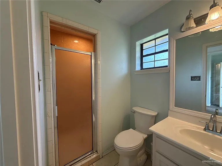 207 E Garfield St — Photo 9