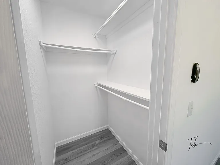 11 Holly Dr #B — Photo 9