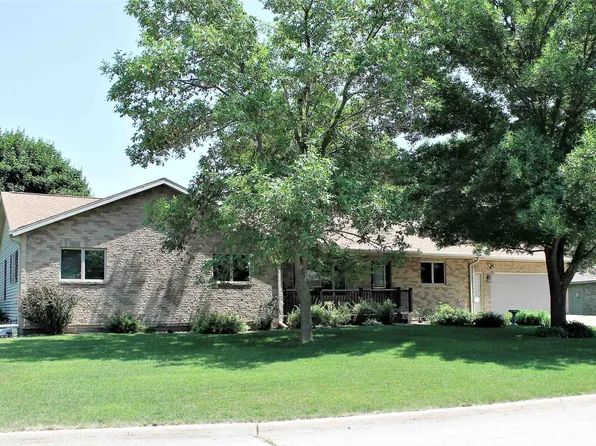 1902 24th Ave W, Spencer, IA 51301