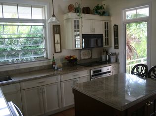 386 E Seaview Dr, Duck Key, FL 33050