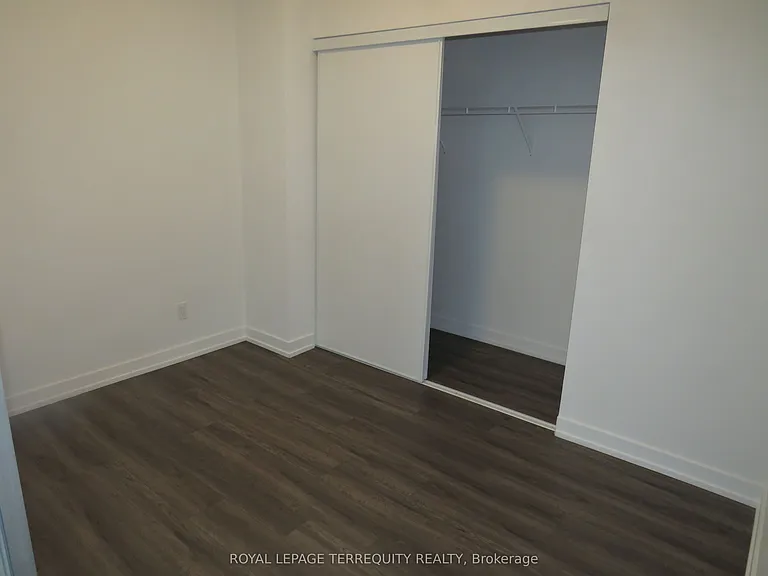 35 Parliament St #3304 — Photo 6