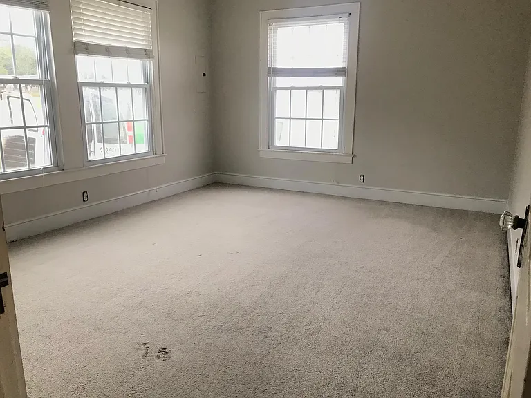 503 W Alabama Ave — Photo 7