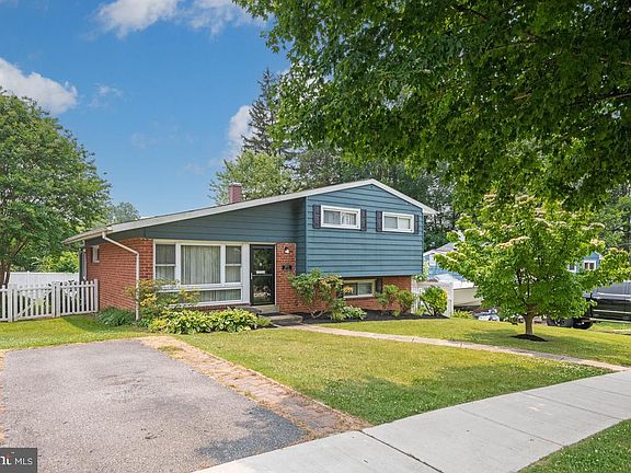 4th image of 12711 Weiss St