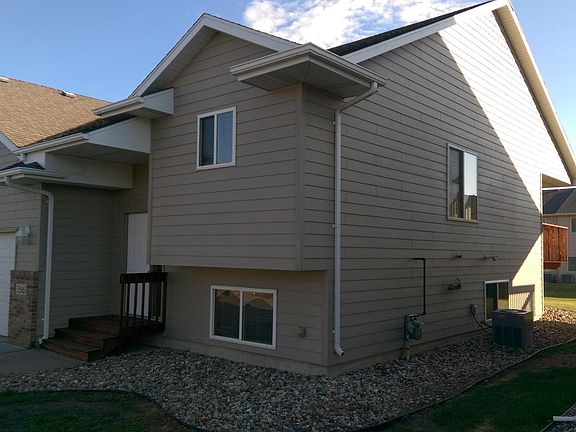 3rd image of 3516 W Hughes Pl