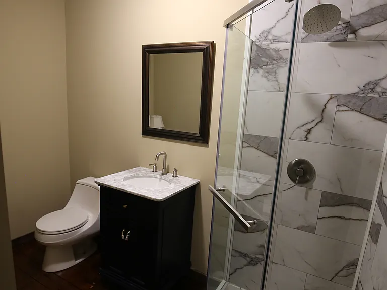 123 N Sale St #3 — Photo 21