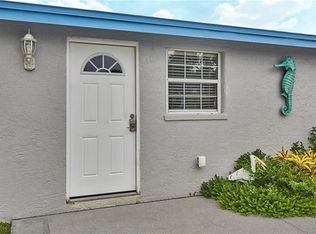 18040 5th St E, Redington Shores, FL 33708