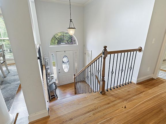 5th image of 173 River Birch Rd