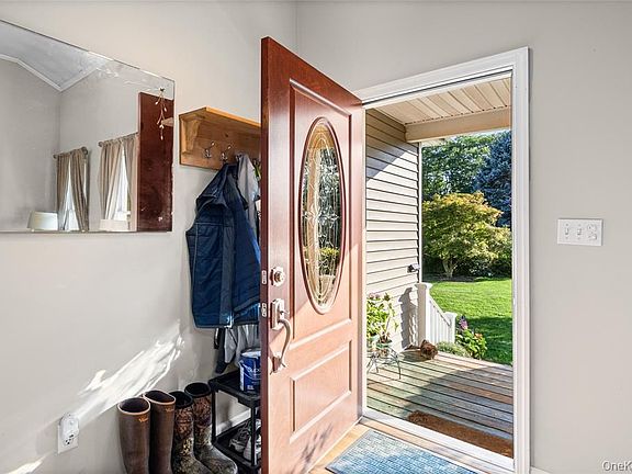 3rd image of 2200 Aldrich Ln