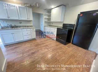 56 Lantern Ln APT 1, White River Junction, VT 05001