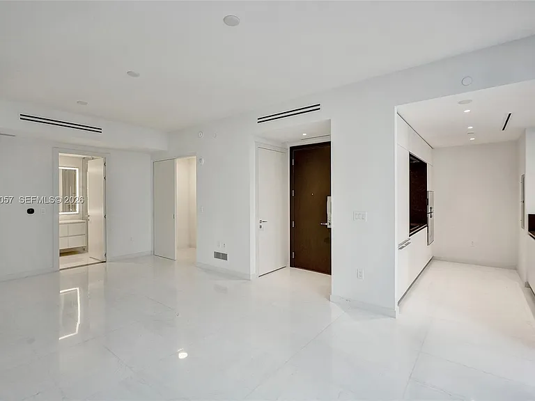 300 Biscayne Boulevard Way #505C — Photo 9
