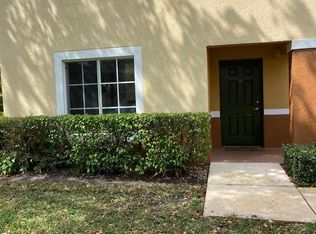 131 Yacht Club Way APT 112, Hypoluxo, FL 33462