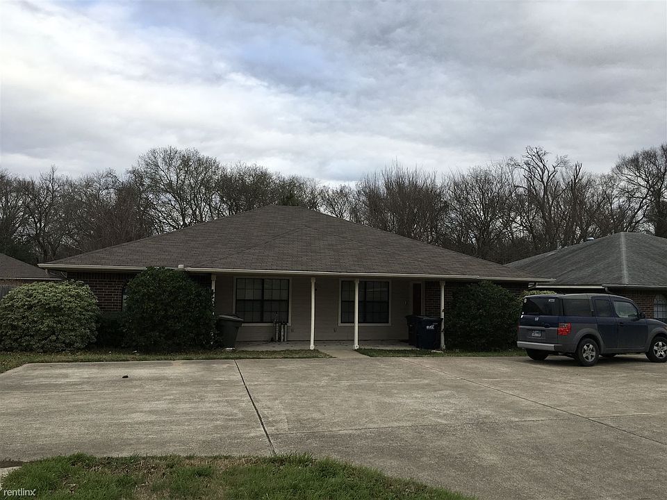 1st image of 1001 Autumn Cir