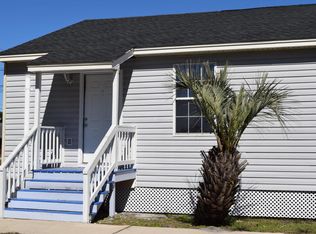 8226 Tavira St, Navarre, FL 32566