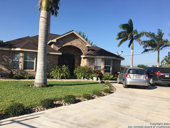 2nd image of 2709 Diana St