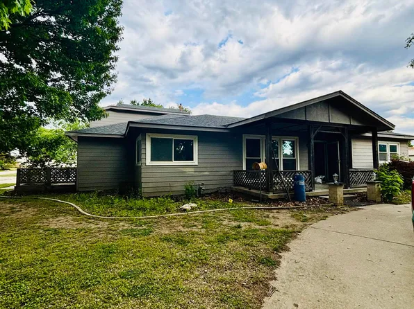 4600 S Laura St, Wichita, KS 67216