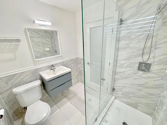 3rd image of 33 Clubhouse Ave #14