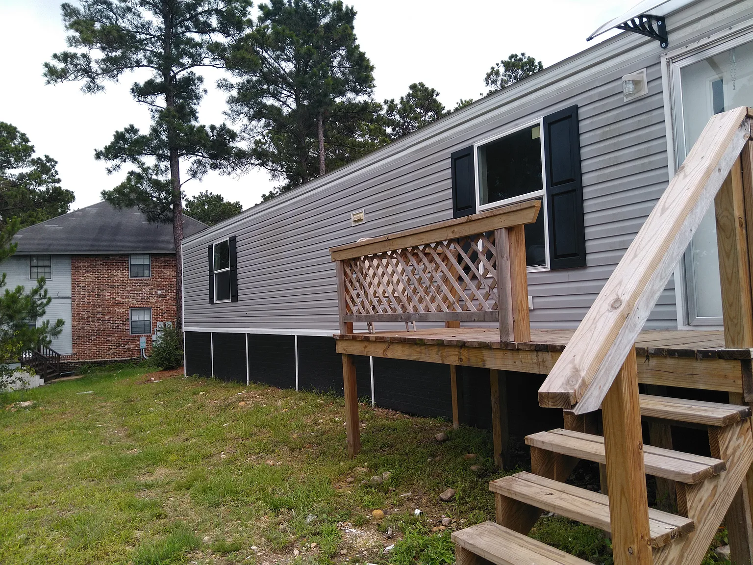 3 bed, $1,295 — Photo 1