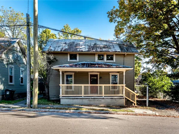 230 South St, Waynesville, OH 45068